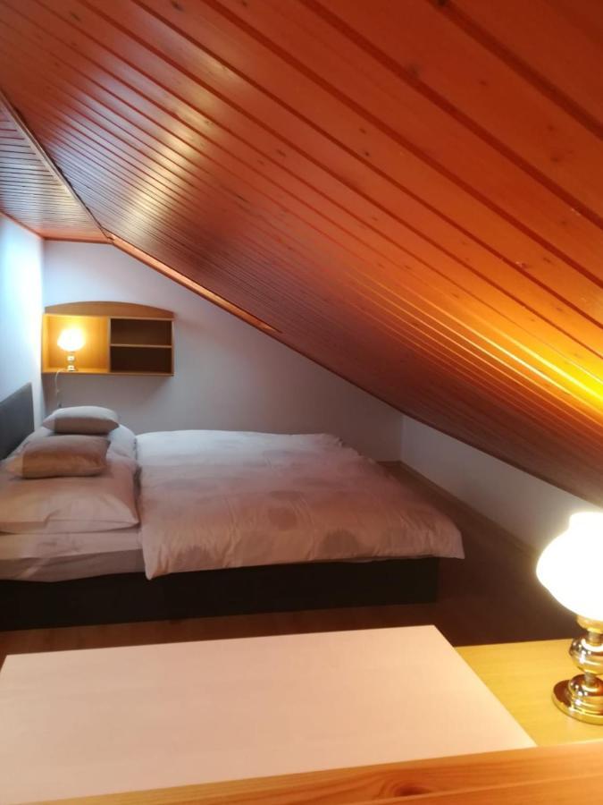 B&B Violet KLV Exterior foto